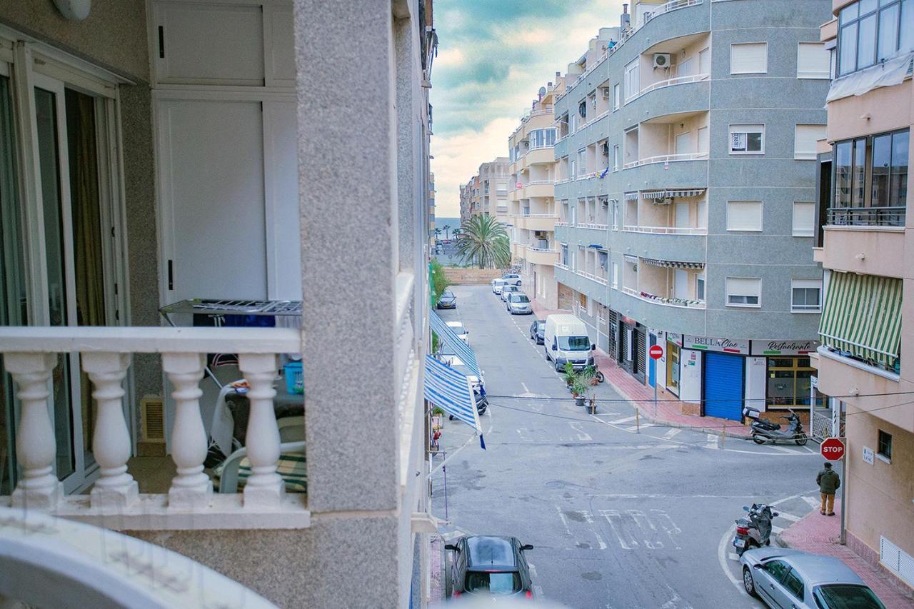 118 Los Locos Playa - Alicante Holiday Торрев'єха Екстер'єр фото